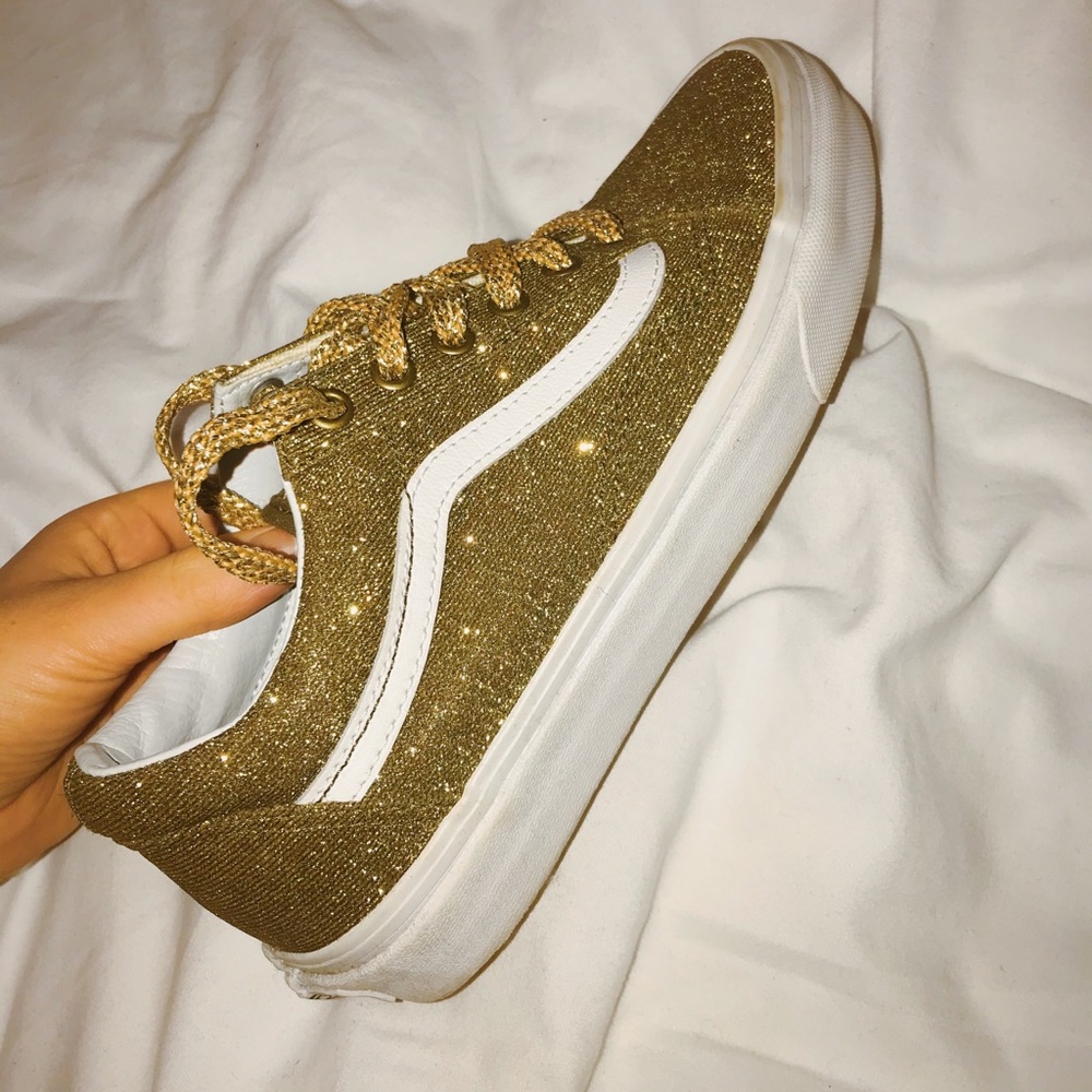 ⚡️⚡️SOLD⚡️⚡️ 
Vans for Madewell - gold glitter